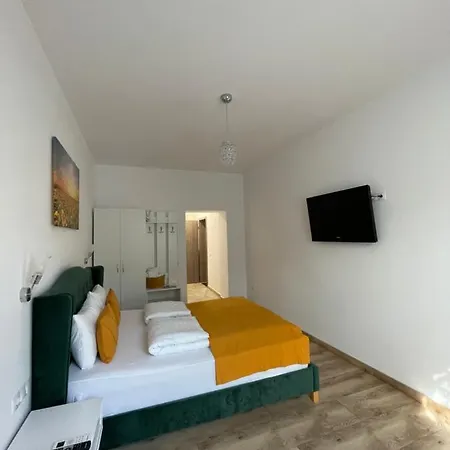 Gizell Apartment 2 Sibiu Esterno foto